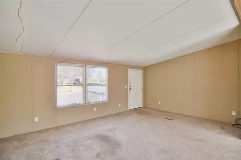 196 Harbor Crest Dr, Waterloo, SC 29384 photo 5