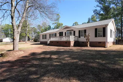 100 Wrentree Dr, Easley, SC 29642
