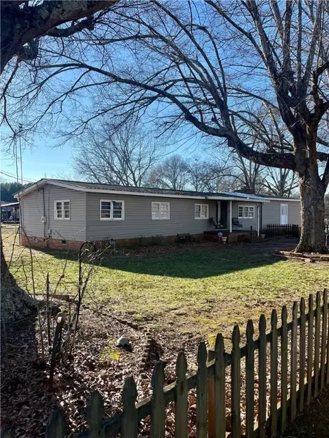 201 Sunset Dr, Anderson, SC 29625