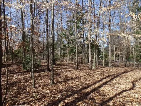 111 Rice Rd, Belton, SC 29627