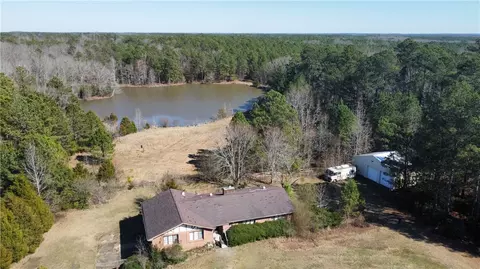 4021 Mccormick Hwy, Bradley, SC 29819