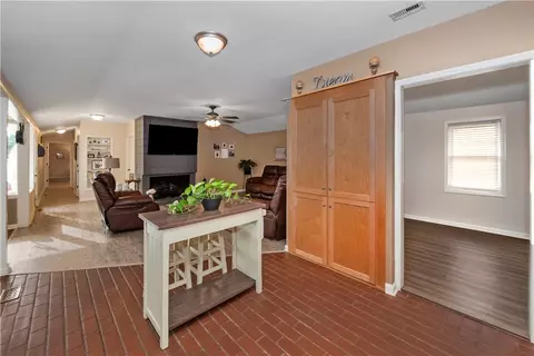 104 Robinall Dr, Easley, SC 29642 photo 24
