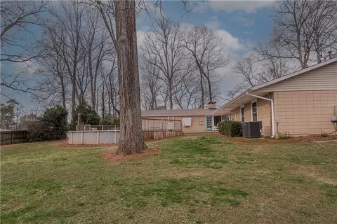 104 Robinall Dr, Easley, SC 29642 photo 5