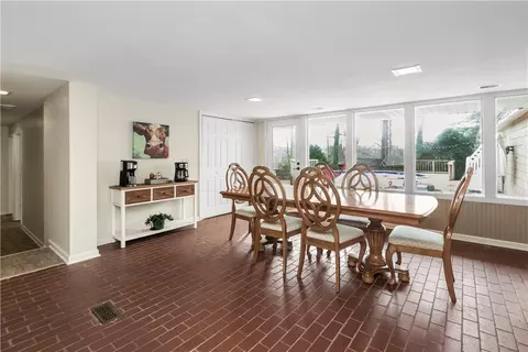 104 Robinall Dr, Easley, SC 29642 photo 13