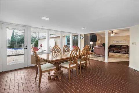 104 Robinall Dr, Easley, SC 29642 photo 14