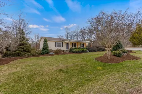 229 Lost Valley Rd, Pickens, SC 29671 photo 4