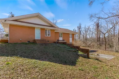 622 Johnson St, Pickens, SC 29671 photo 31