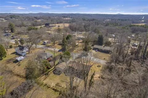 622 Johnson St, Pickens, SC 29671 photo 34