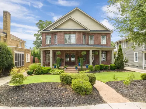 204 Earle St, Greenville, SC 29609