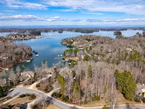 210 S Summit Dr #LOT 90, Seneca, SC 29672