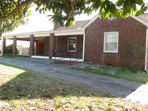 1341 Highway 28 N Hwy, Abbeville, SC 29620