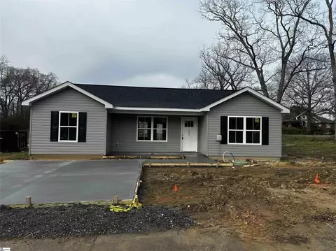 202 W Hampton Ave, Honea Path, SC 29654