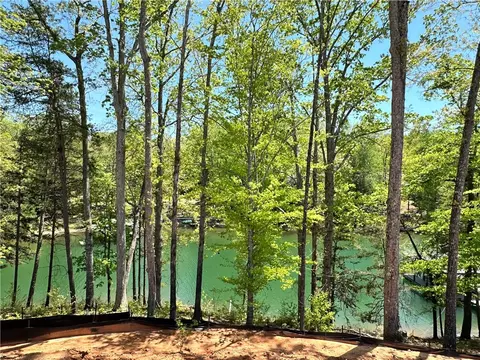 517 Rosedale Way, Seneca, SC 29672 photo 3