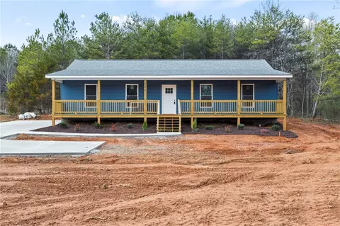 774 Blacksnake Rd, Easley, SC 29640