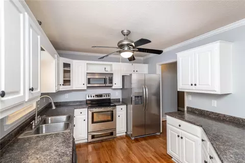 111 Highbourne Ct, Easley, SC 29642 photo 8