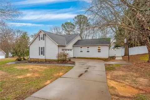 111 Highbourne Ct, Easley, SC 29642 photo 3
