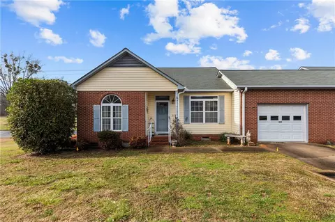 800 Autumn Oaks, Anderson, SC 29621