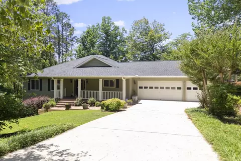 3309 Three Iron Dr, Seneca, SC 29678