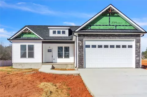 148 Clyde Arnold Rd, Starr, SC 29684 photo 2