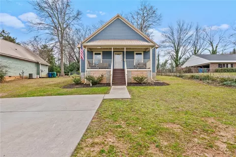 113 W Durst Ave, Greenwood, SC 29649