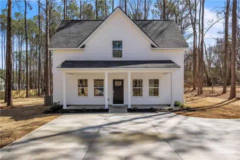 710 Glenwood Street Ext # B, Belton, SC 29627