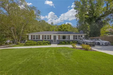 603 Bear Dr, Greenville, SC 29605