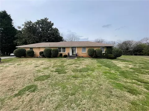 106 Brewton Ct, Anderson, SC 29621