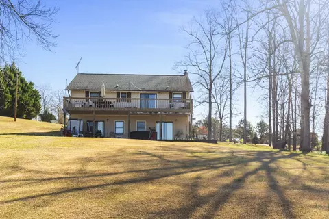 305 Johnson Cv, Seneca, SC 29672