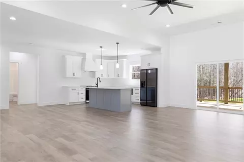 108 Earlestead Dr, Walhalla, SC 29691 photo 9