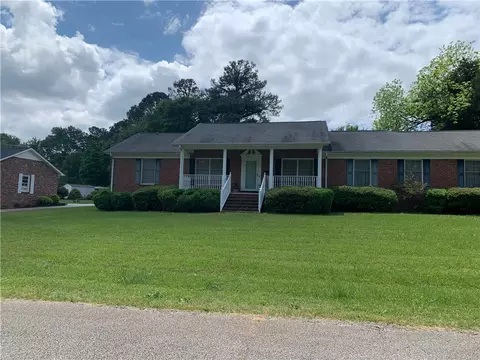 701 Pinewood Dr, Pendleton, SC 29670