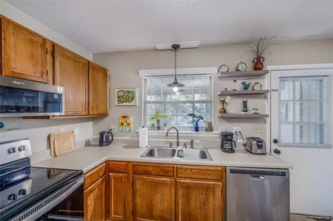 109 Pendleton Ct #E1, Easley, SC 29640 photo 10