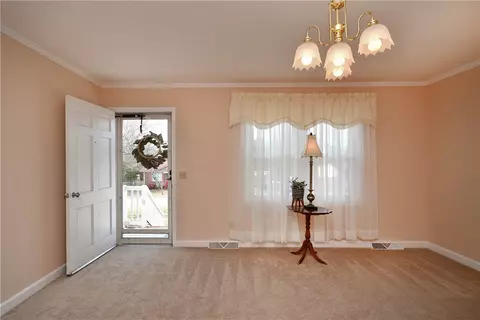 117 Cedar Cir, Easley, SC 29642 photo 5
