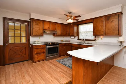 117 Cedar Cir, Easley, SC 29642 photo 11