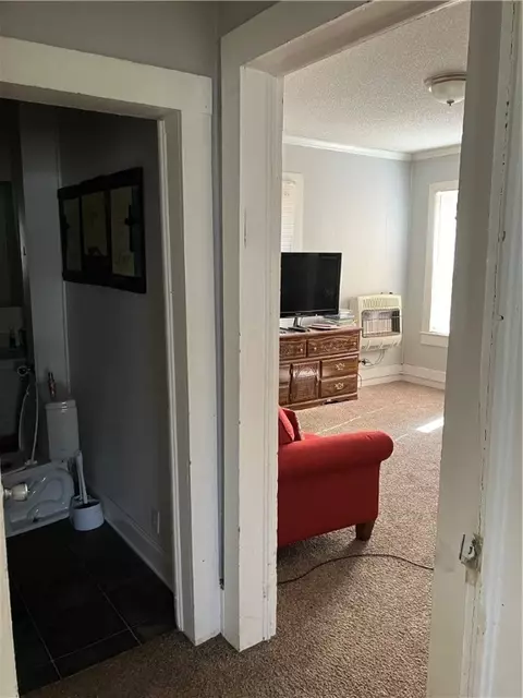 208 S 2nd St, Easley, SC 29640 photo 8