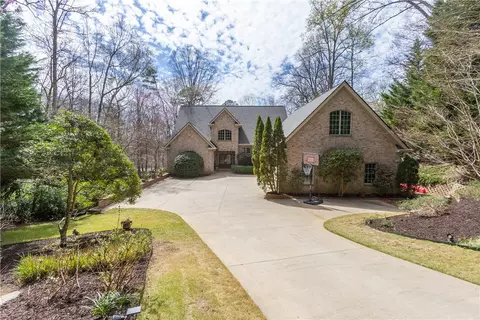 101 Reeder Point Rd, Fair Play, SC 29643