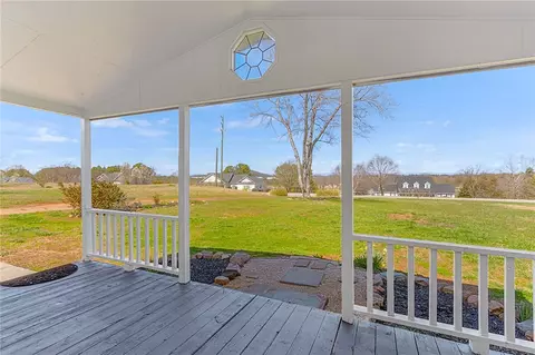 832 N Old Pendleton Rd, Liberty, SC 29657 photo 7