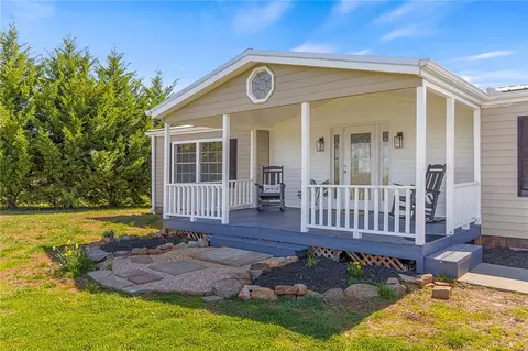 832 N Old Pendleton Rd, Liberty, SC 29657 photo 3