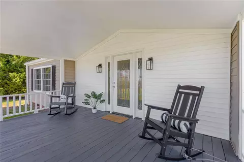 832 N Old Pendleton Rd, Liberty, SC 29657 photo 6