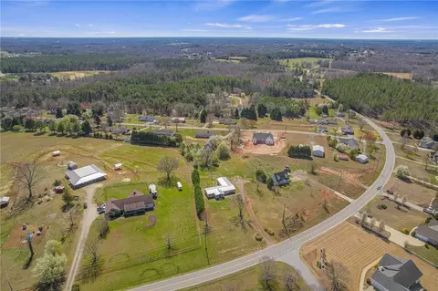 832 N Old Pendleton Rd, Liberty, SC 29657 photo 30