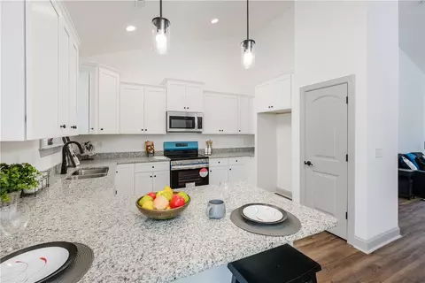 107 Dacus St, Williamston, SC 29697 photo 8