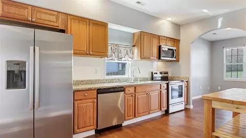 140 Spring St, Greer, SC 29650 photo 14