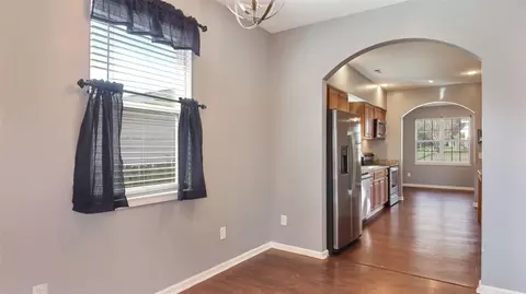 140 Spring St, Greer, SC 29650 photo 17