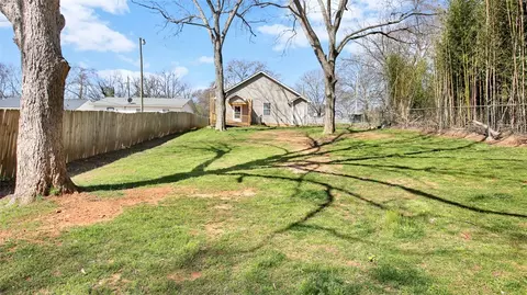 140 Spring St, Greer, SC 29650 photo 33