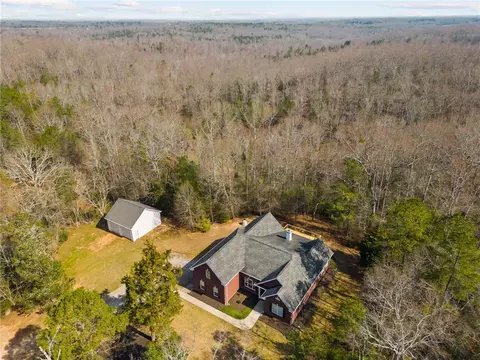 701 Dunklin Bridge Rd, Fountain Inn, SC 29644