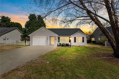 102 Ashwood Ln, Anderson, SC 29625