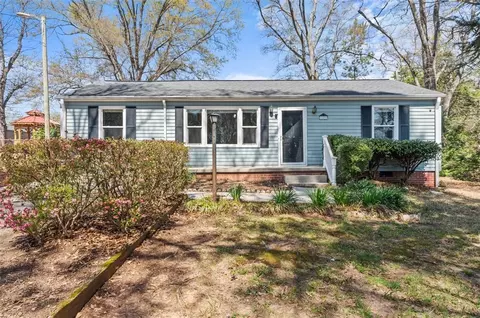 109 Finley Cir, Easley, SC 29640