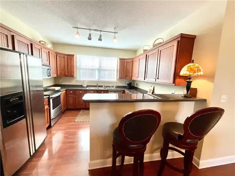 121 Kings Pointe Pointe #121, Seneca, SC 29678 photo 6