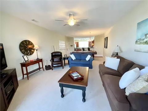 121 Kings Pointe Pointe #121, Seneca, SC 29678 photo 13