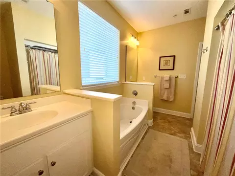 121 Kings Pointe Pointe #121, Seneca, SC 29678 photo 27