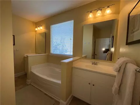 121 Kings Pointe Pointe #121, Seneca, SC 29678 photo 25